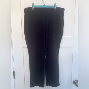 Croft & Barrow- Petite, Short, Large Women’s Navy Blue dress pants with pockets.